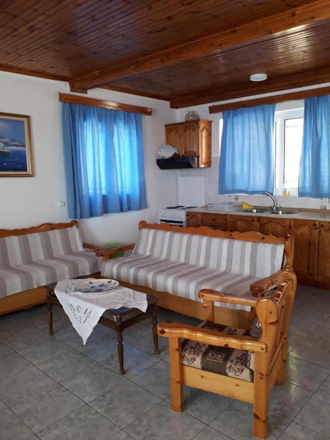 Giota & Antonia Apartments Koróni Buitenkant foto